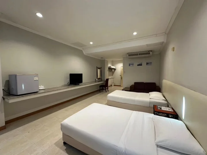 Пхитсанулок: Rattana View Hotel