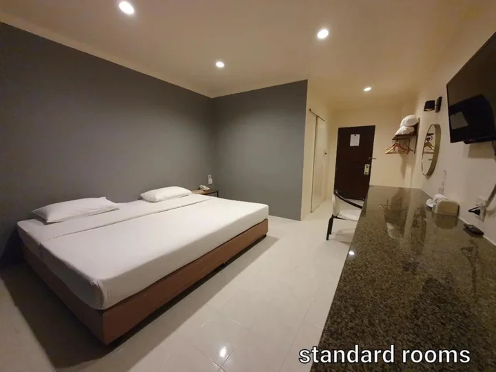 Пхитсанулок: Rattana View Hotel