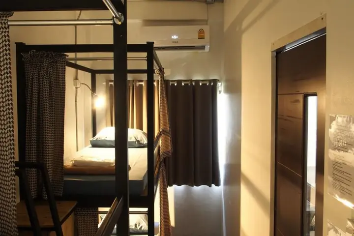 Бангкок: D-hub Hostel