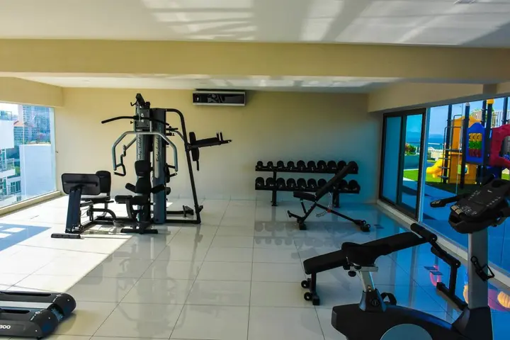 Паттайя: Peak Towers Condominium