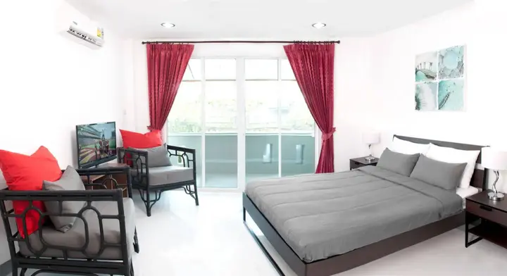 Тхаланг: Surin Beach Rooms