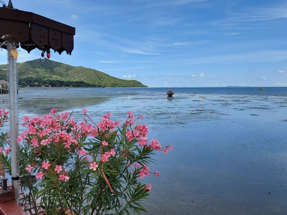 Банг-Саре: Ruantalay Bangsaray Resort