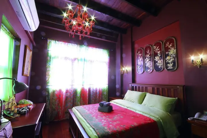 Сонгкхла: Baan Nai Nakhon
