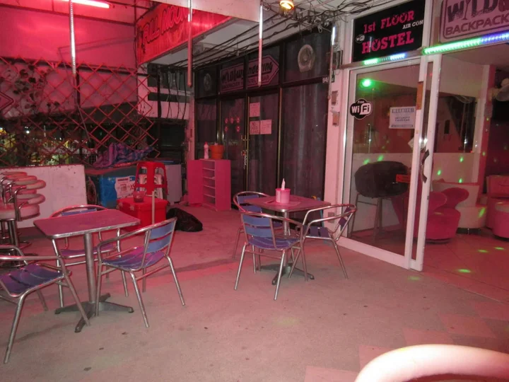 Ко-Пханган: Wild & Wandering Backpacker & Bar