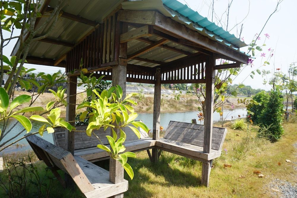 Столичный район Чантхабури: Reunmai Sametngam Resort