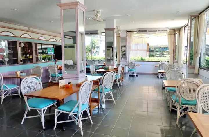 Пхитсанулок: U-Thong Hotel