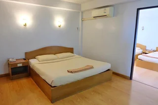 Пхитсанулок: U-Thong Hotel