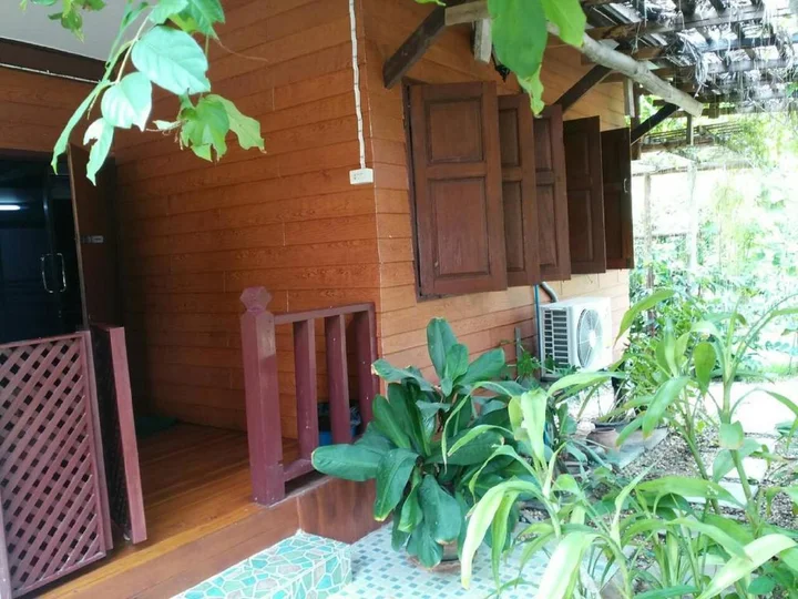 Фрае: Samnaree Garden House