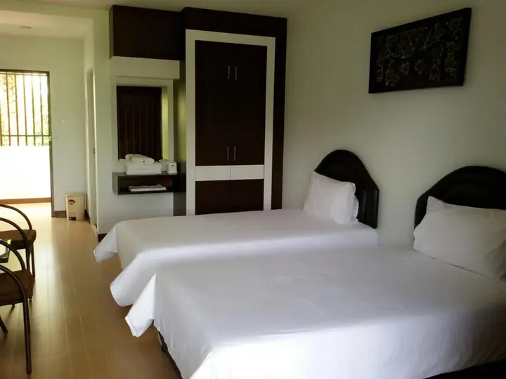 Столичный район Чантхабури: Evergreen Resort Chanthaburi