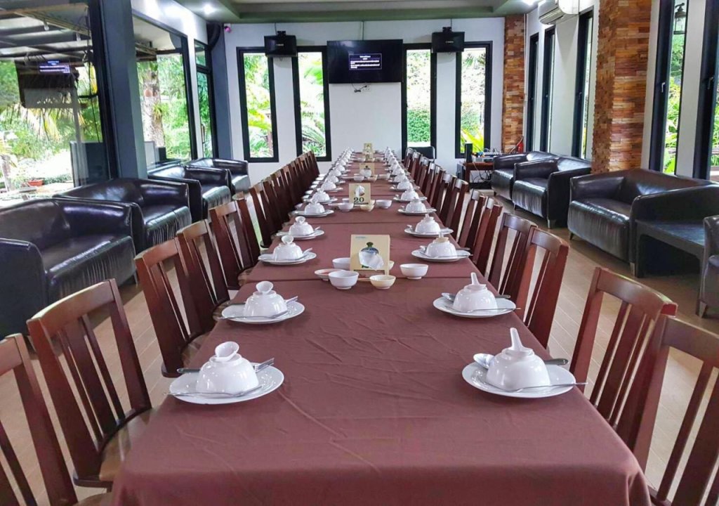 Столичный район Чантхабури: Evergreen Resort Chanthaburi