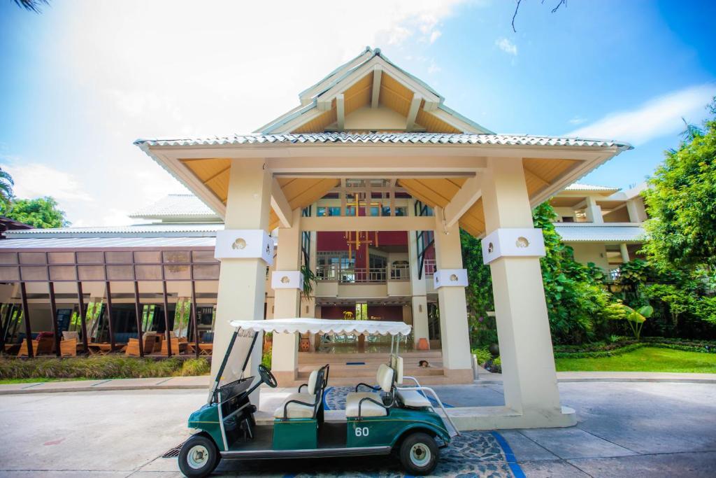 Паттайя: Natural Park Resort