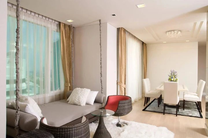 Бангкок: The Wind Sukhumvit 23