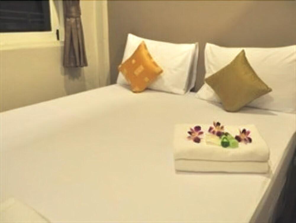 Пхетчхабури: Phetkasem Hotel