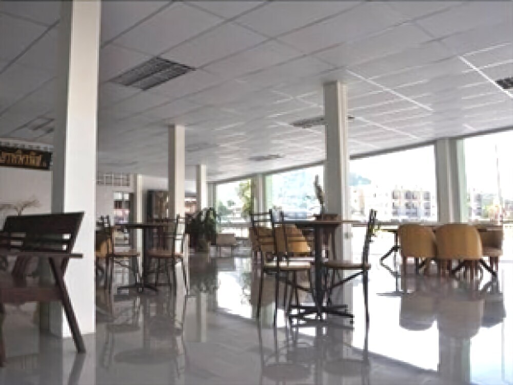 Пхетчхабури: Phetkasem Hotel
