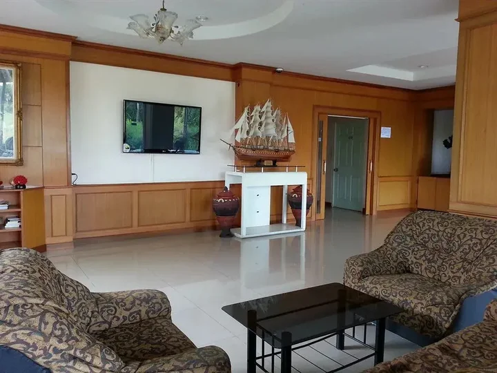 Сураттхани: See View Riverside Hotel