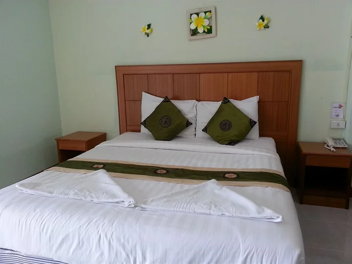 Сураттхани: See View Riverside Hotel