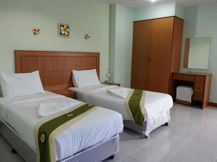 Сураттхани: See View Riverside Hotel