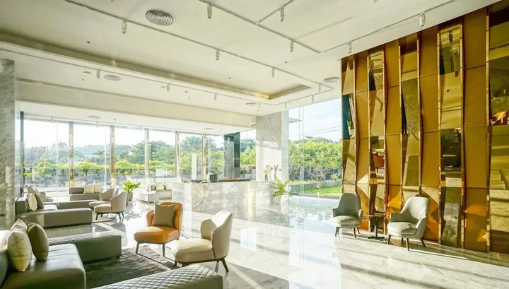Сирача: Balcony Seaside Sriracha Hotel & Serviced Apartments
