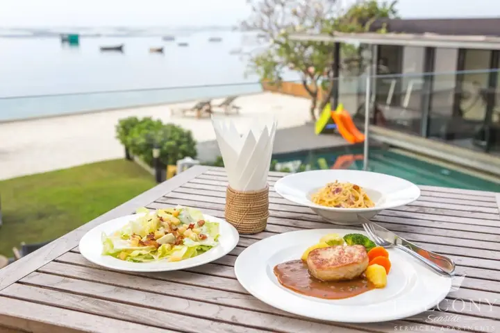 Сирача: Balcony Seaside Sriracha Hotel & Serviced Apartments
