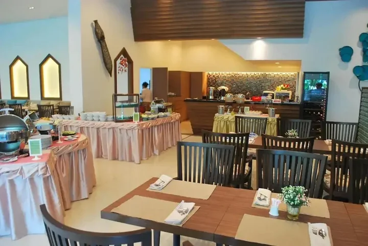Самутпракан: Rimkhobfa Urban Resort