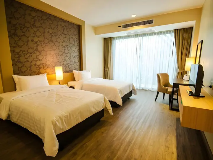 Самутпракан: Rimkhobfa Urban Resort