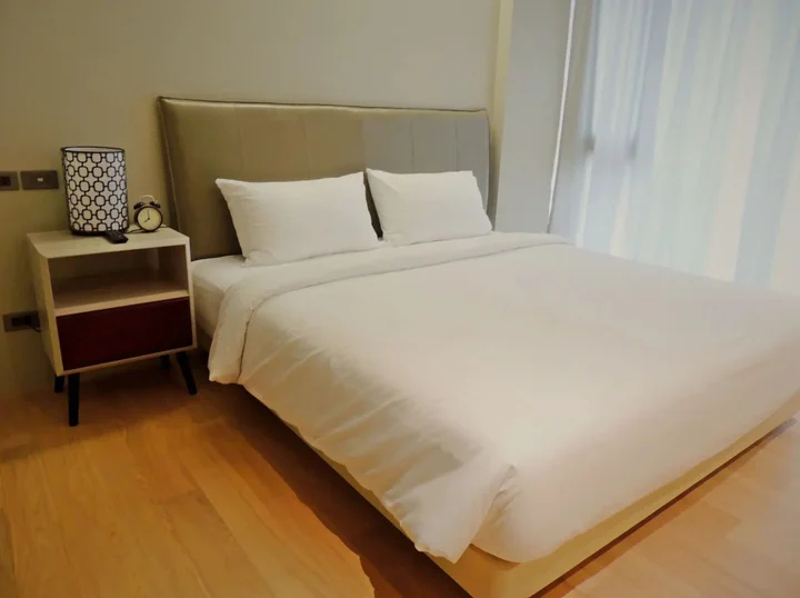 Сирача: Balcony Courtyard Sriracha Hotel Serviced Apartmen