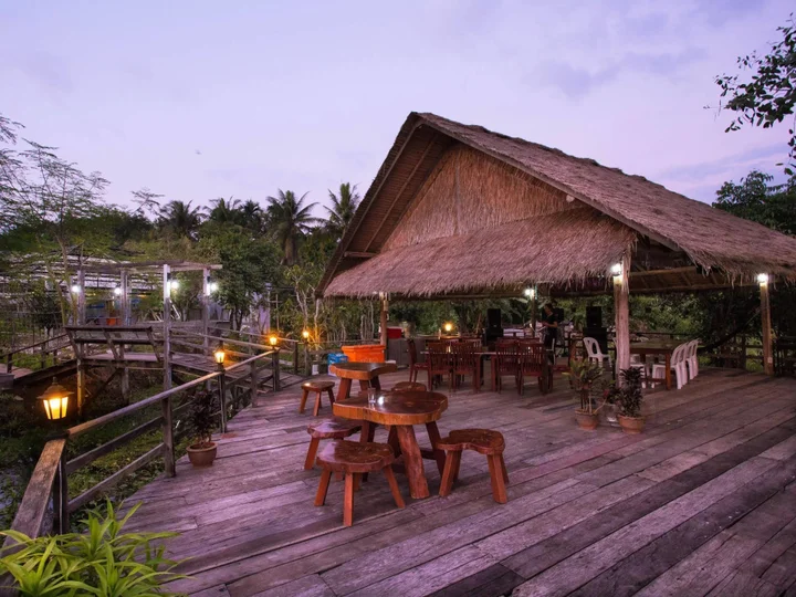 Сураттхани: Be Fine Sabuy Hotel & Resort