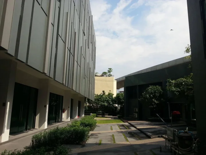 Нонтхабури: Bluetel Residence Tiwanon Station