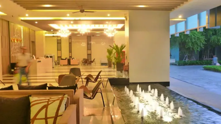 Нонтхабури: Bluetel Residence Tiwanon Station