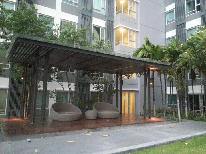 Нонтхабури: Bluetel Residence Tiwanon Station