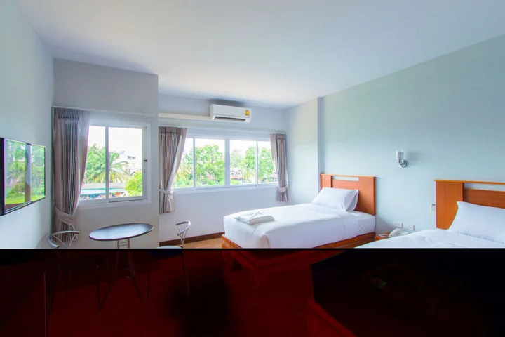 Сураттхани: Phet Phangan