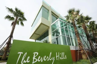 Кхлонг-Янг: The Beverly Hills