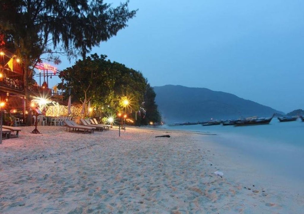 Zanom Sunrise Beach Resort — фото 2