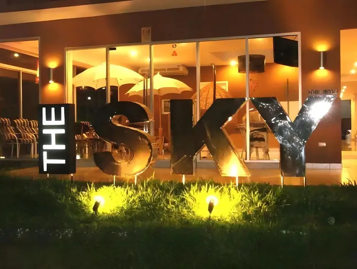 Чонбури: The Sky Condo