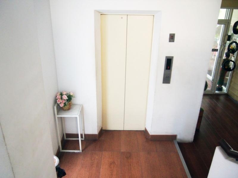 Паттайя: @Home Executive Apartment