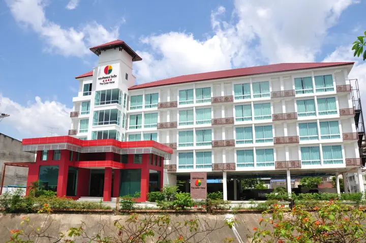 Хатъяй: The Color Hotel Hat Yai