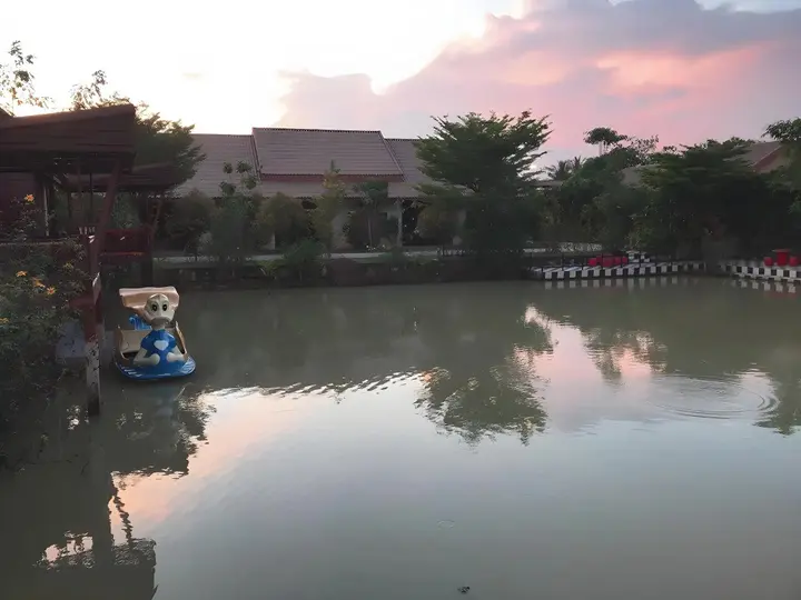 Хатъяй: Win Resort Hat Yai