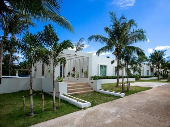 The Beach Village Resort — фото 3
