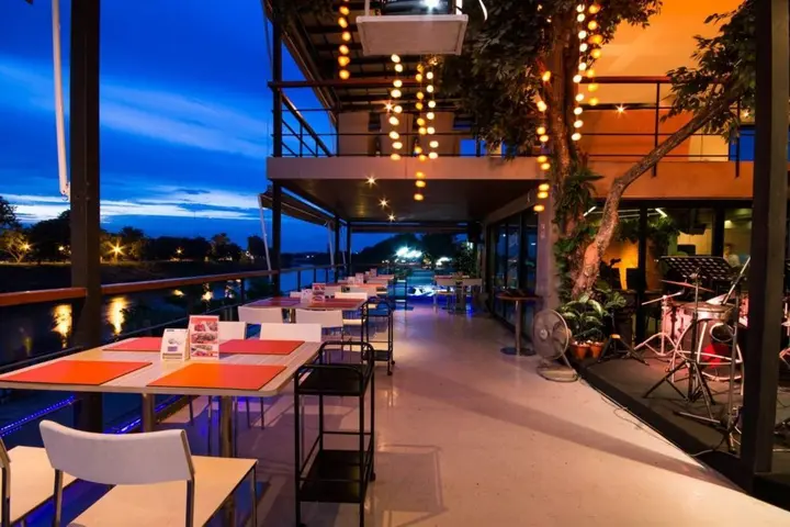 Пхитсанулок: Dragon River Avenue Hotel