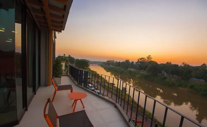Пхитсанулок: Dragon River Avenue Hotel
