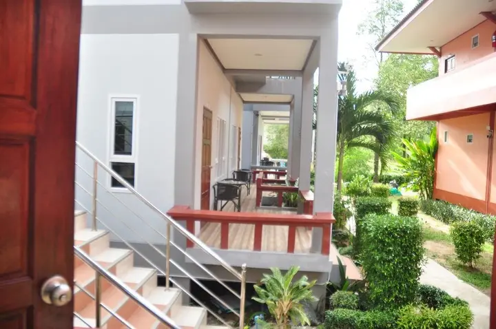 Ланта: Tamarind Twin Resort