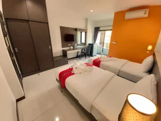 Удонтхани: The Siri Place