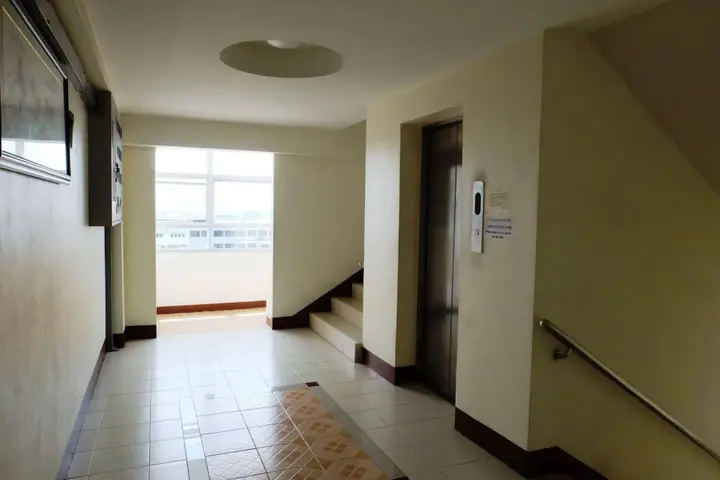 Самутпракан: J. Residence