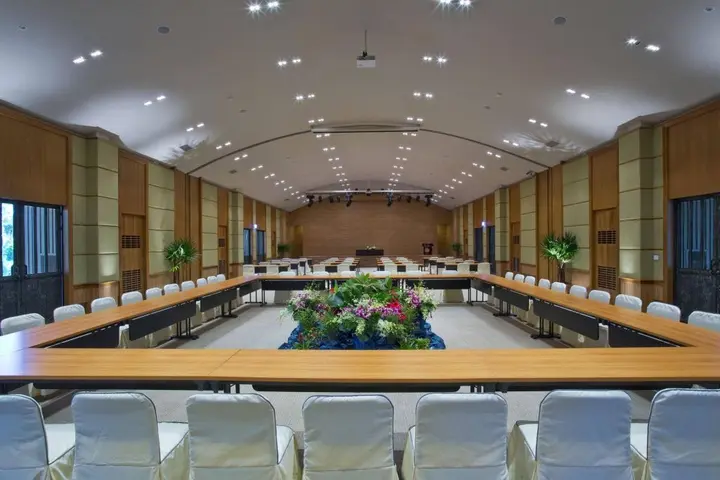Кхлонг-Янг: Rancho Charnvee Resort and Country Club