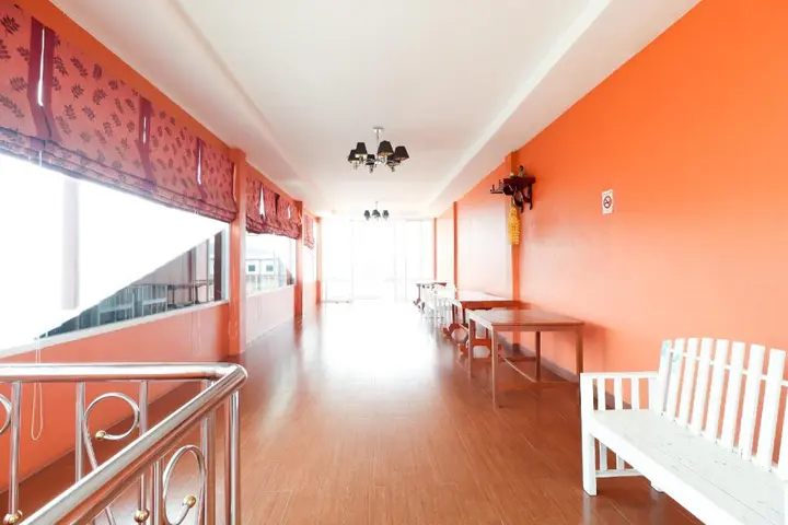 Чианг-Саен: OYO 359 Golden Nakara Place (Vaccinated Staff)
