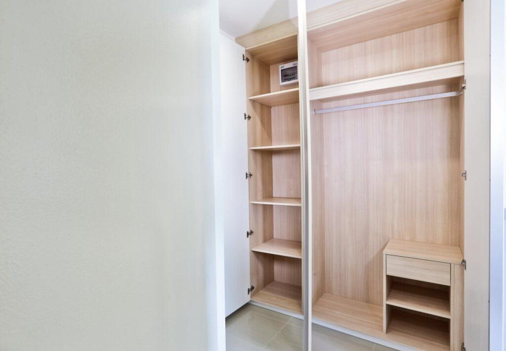 Сирача: Rangh Place