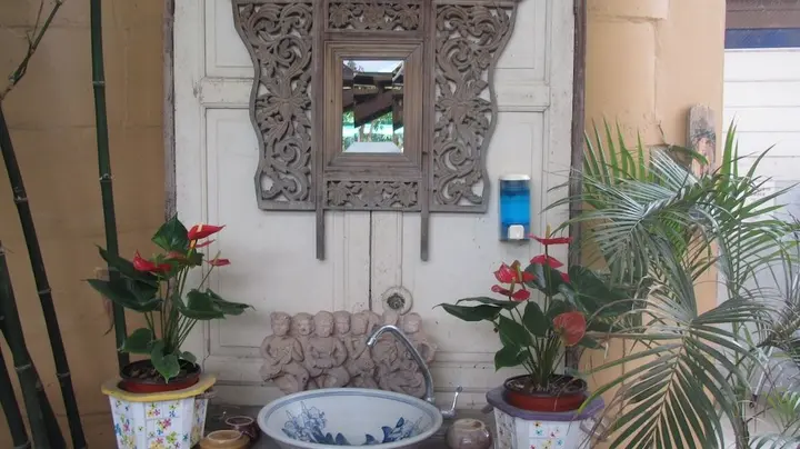 Паттайя: Baan Klang Noen Apartment