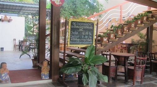 Паттайя: Baan Klang Noen Apartment