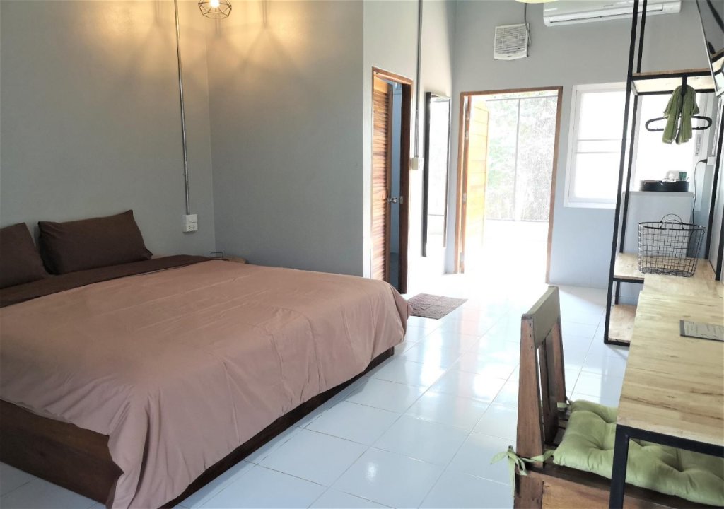 Сураттхани: Siri Guesthouse at Suratthani