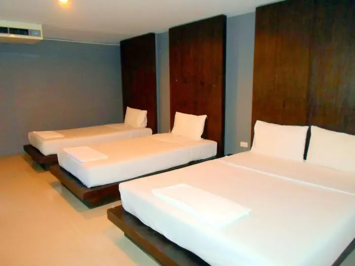 Сураттхани: River View Hotel